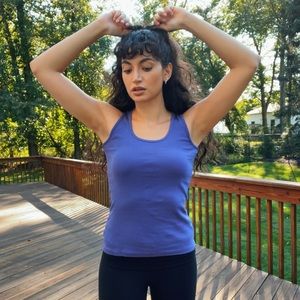 Tag, Purple & Pink tank tops, size Small